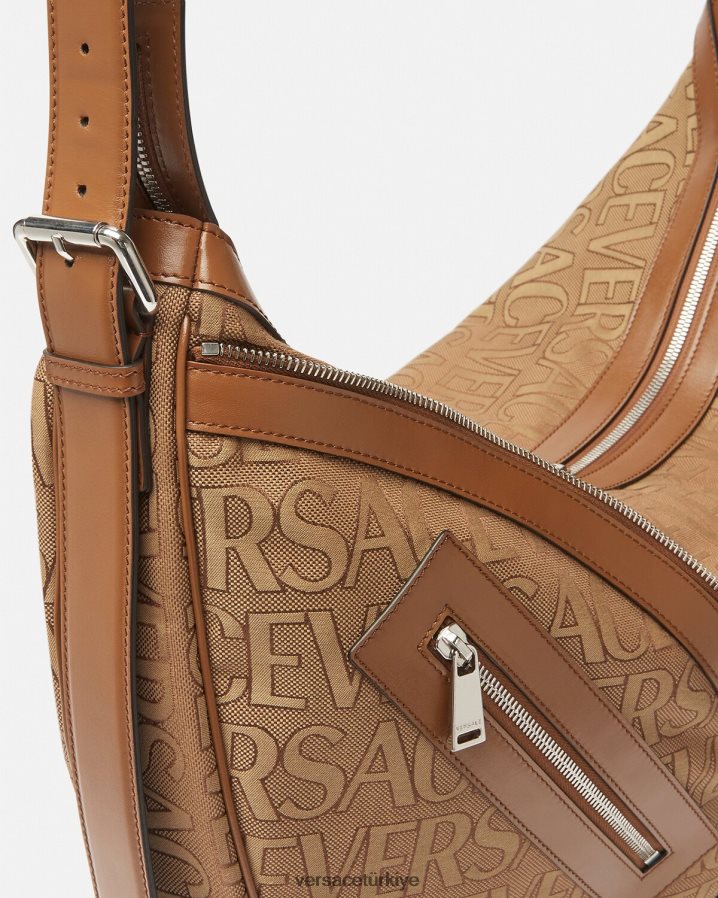 Versace her yerde tekrarlanan büyük berduş çantası erkekler kahverengi çanta B0HHR81499