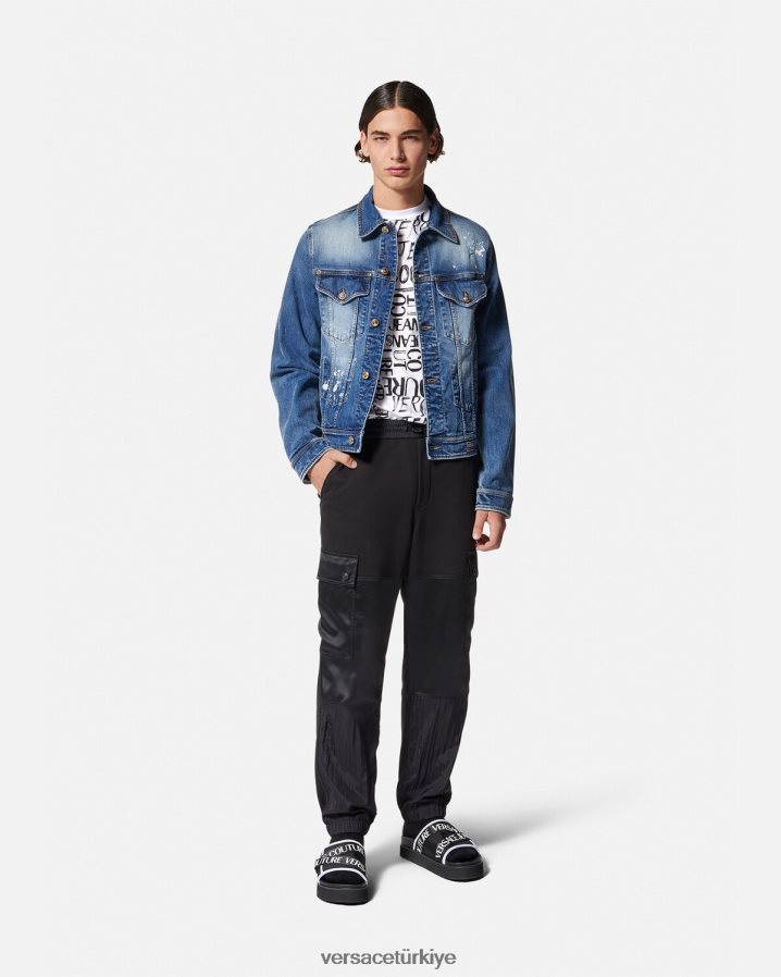 Versace karalama logolu tişört erkekler beyaz Giyim B0HHR82369